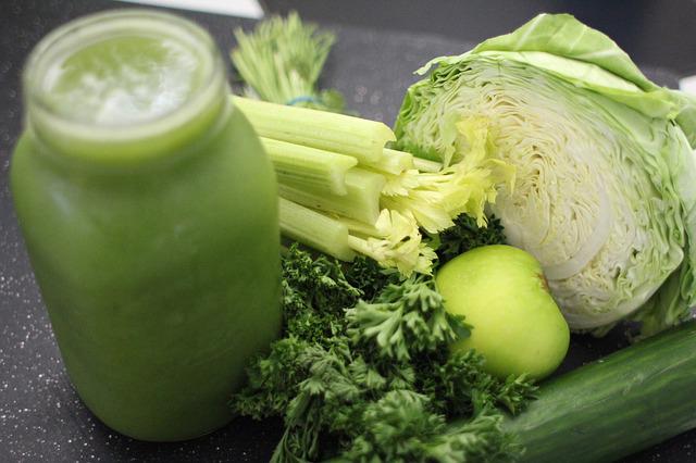 哪些碳水化合物食物适合减肥，芹菜菠菜碳水很适合减肥
